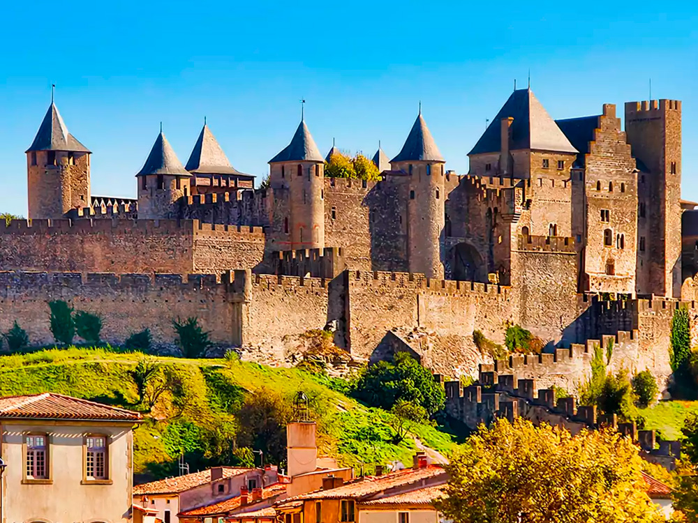 Location weekend Gite de la Plonde séjour vacances au village de Labessière-Candeil Marssac sur Tarn hôte Marie Cécile Bary loue gîte de charme près de Toulouse et Gaillac