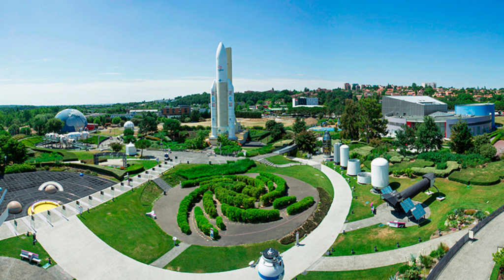 Cité de l’espace : https://www.toulouse-tourisme.com/cite-de-l-espace/toulouse-cedex-5/loimid031fs00969