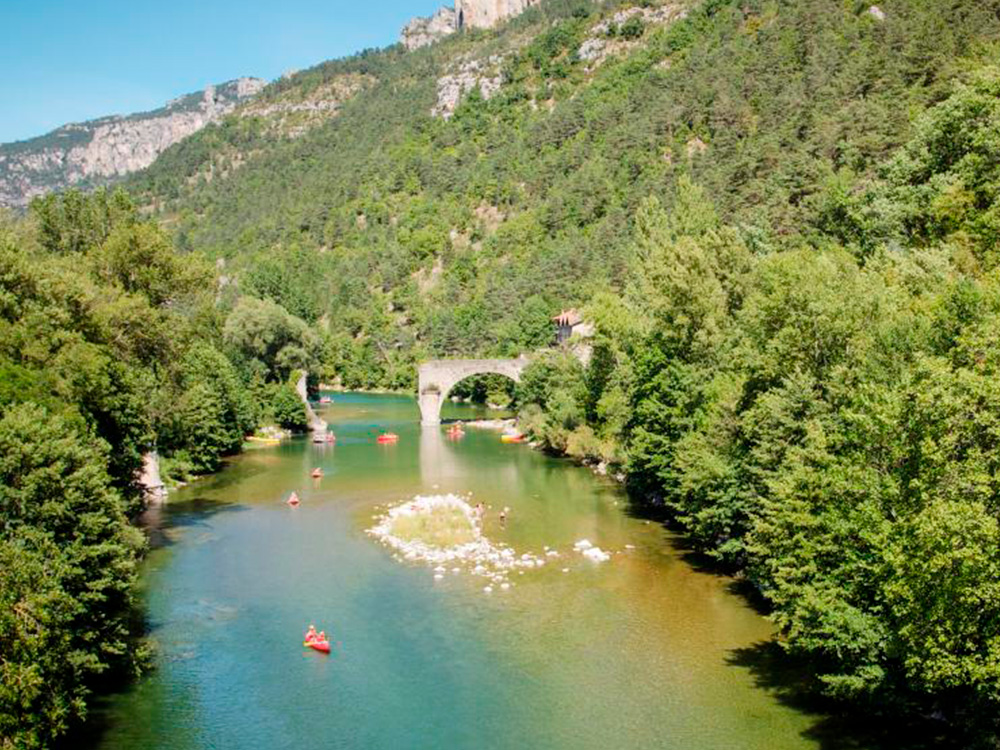 Location weekend Gite de la Plonde séjour vacances au village de Labessière-Candeil Marssac sur Tarn hôte Marie Cécile Bary loue gîte de charme près de Toulouse et Gaillac