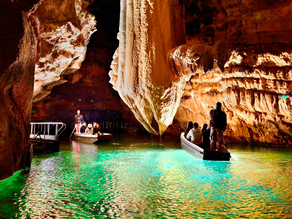 Location weekend Gite de la Plonde séjour vacances au village de Labessière-Candeil Marssac sur Tarn hôte Marie Cécile Bary loue gîte de charme près de Toulouse et Gaillac