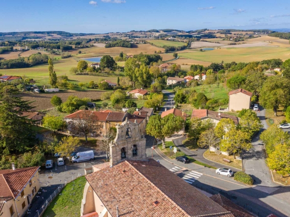 Location weekend Gite de la Plonde séjour vacances au village de Labessière-Candeil Marssac sur Tarn Occitanie louer un gîte de charme près de Toulouse et Albi