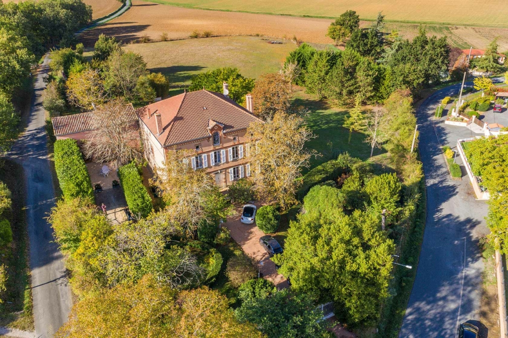 Location weekend Gite de la Plonde séjour vacances au village de Labessière-Candeil Marssac sur Tarn Occitanie louer un gîte de charme près de Toulouse et Albi