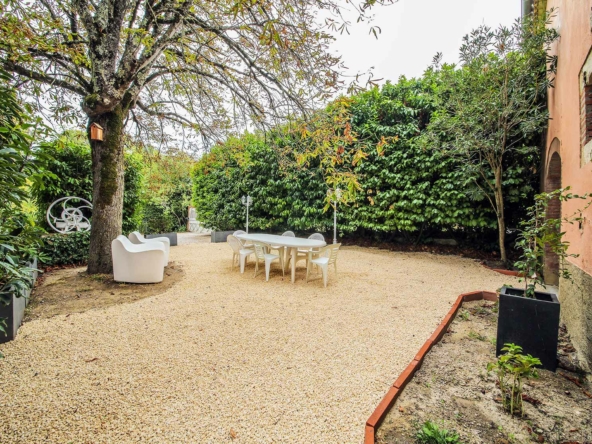 Location weekend Gite de la Plonde séjour vacances au village de Labessière-Candeil Marssac sur Tarn Occitanie louer un gîte de charme près de Toulouse et Albi