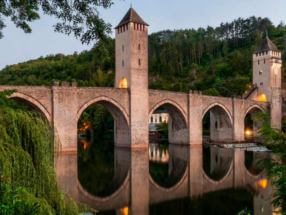 Location weekend Gite de la Plonde séjour vacances au village de Labessière-Candeil Marssac sur Tarn hôte Marie Cécile Bary loue gîte de charme près de Toulouse et Gaillac